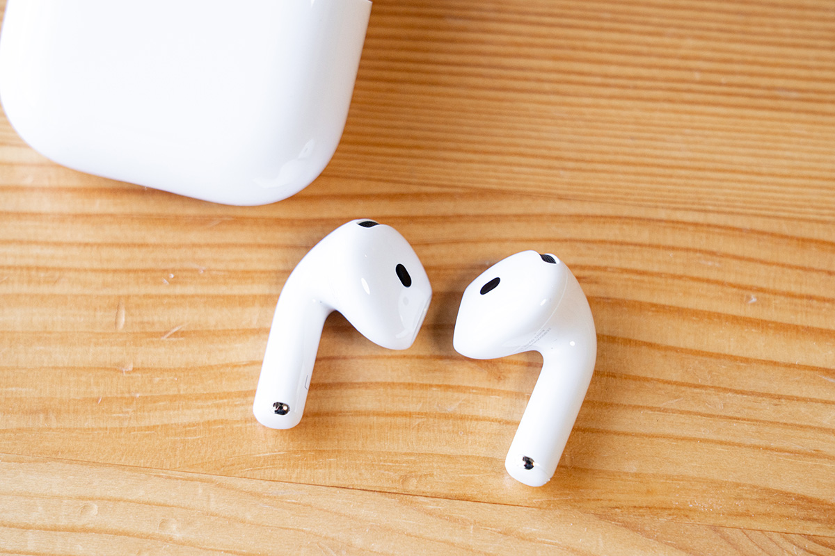 AirPods 4