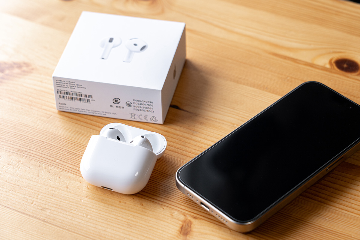 AirPods 4