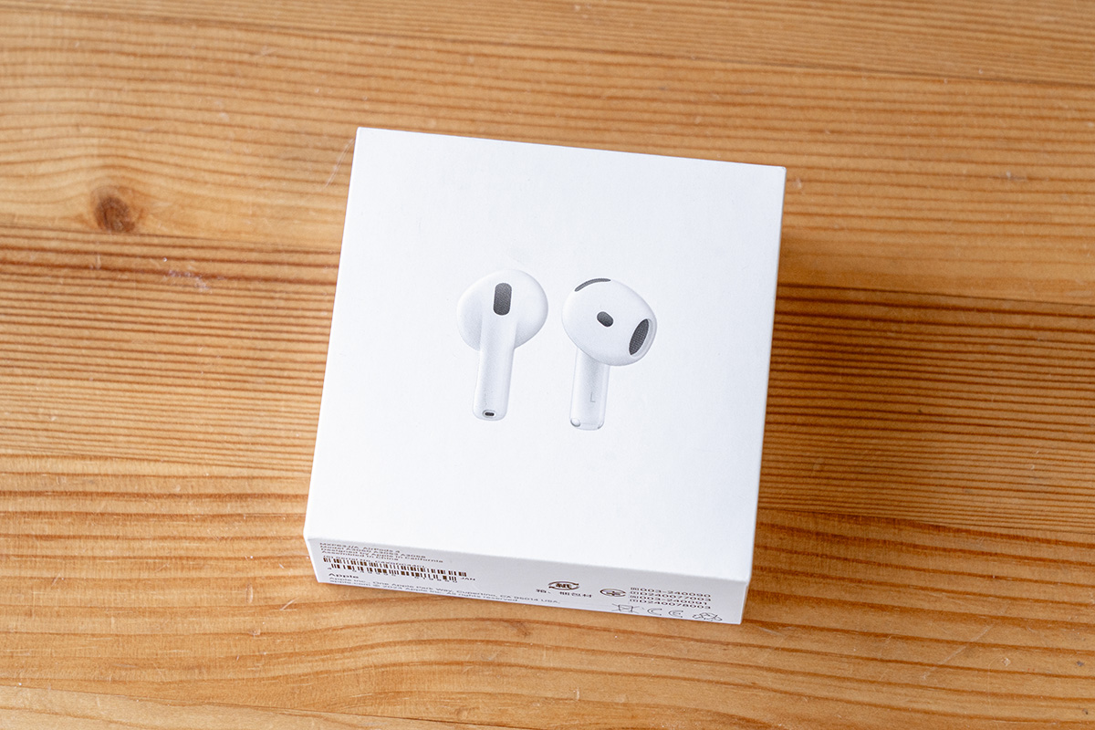 AirPods 4