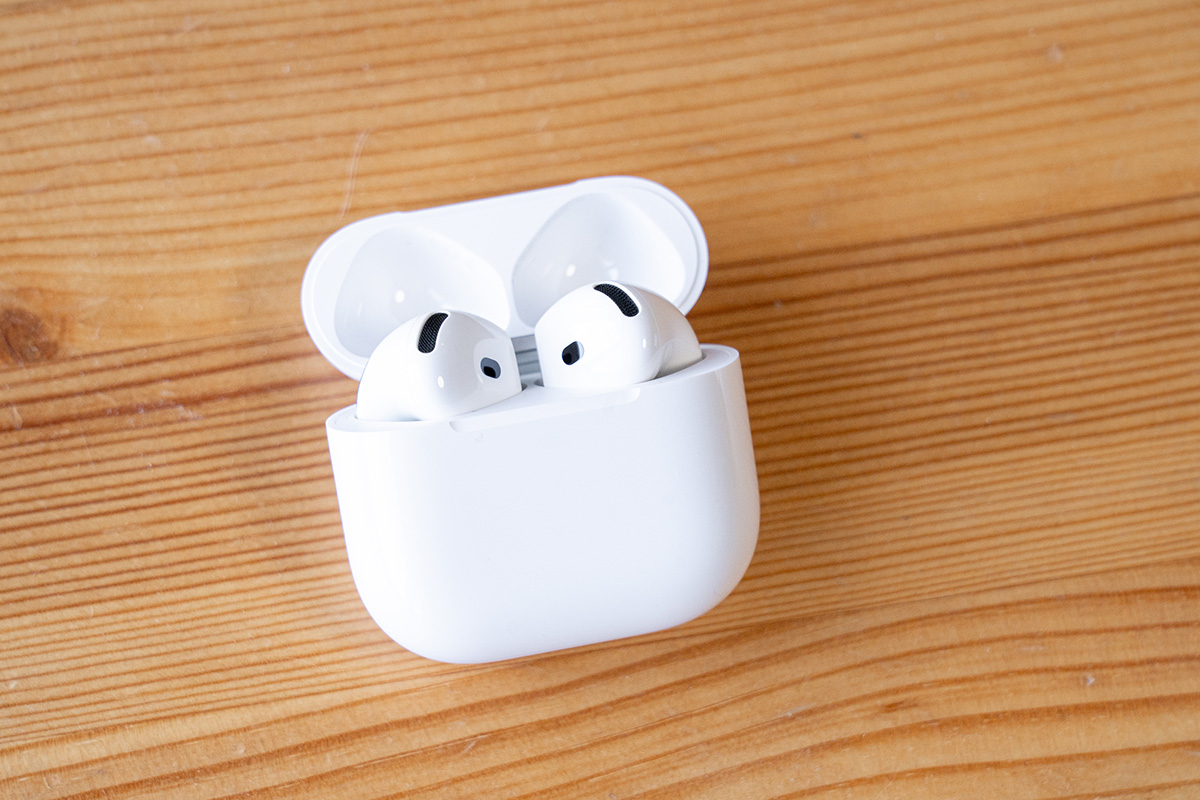 AirPods 4