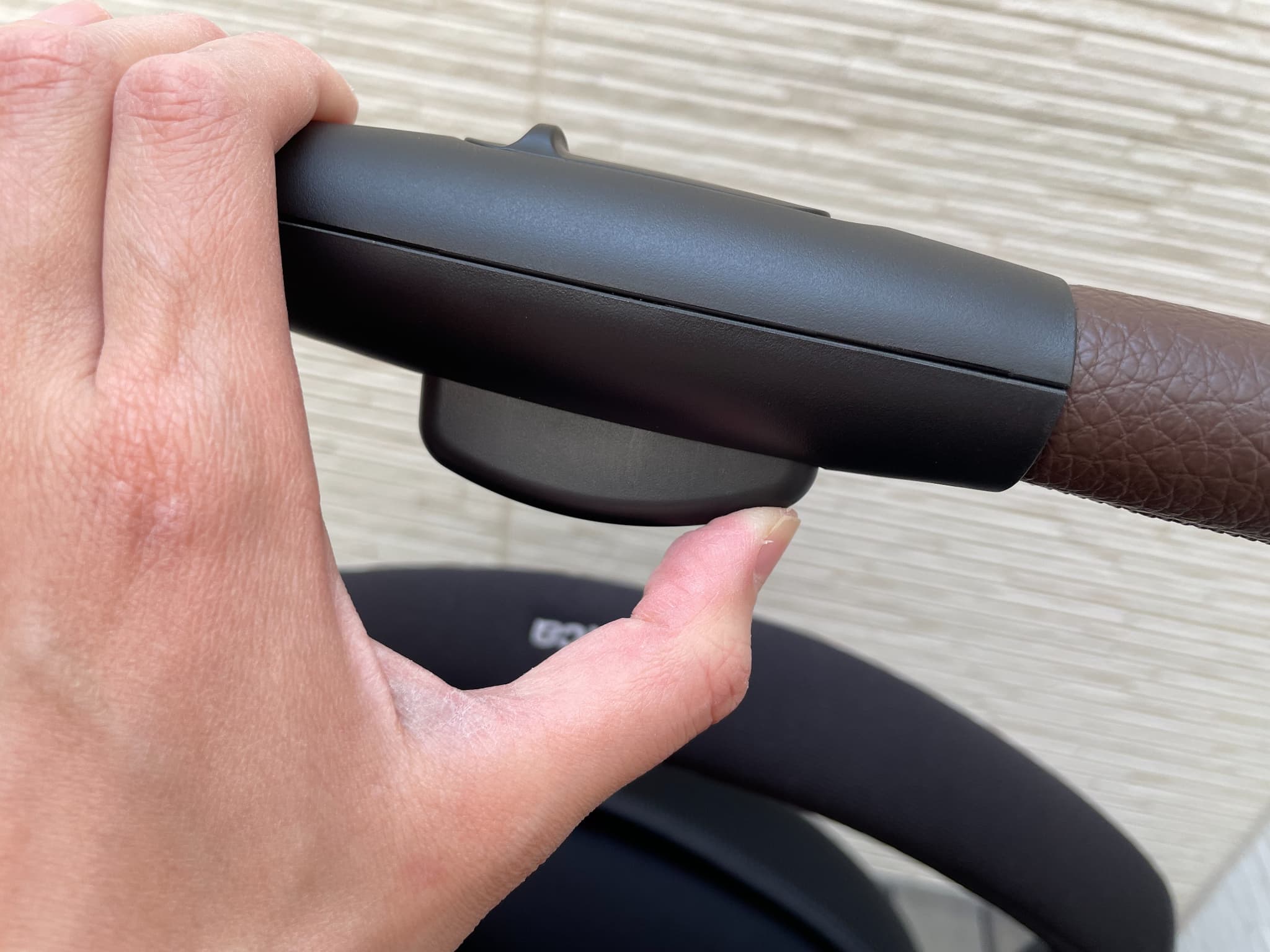 アップリカ　ベビーカー　オプティアクッショングレイス　レビュー