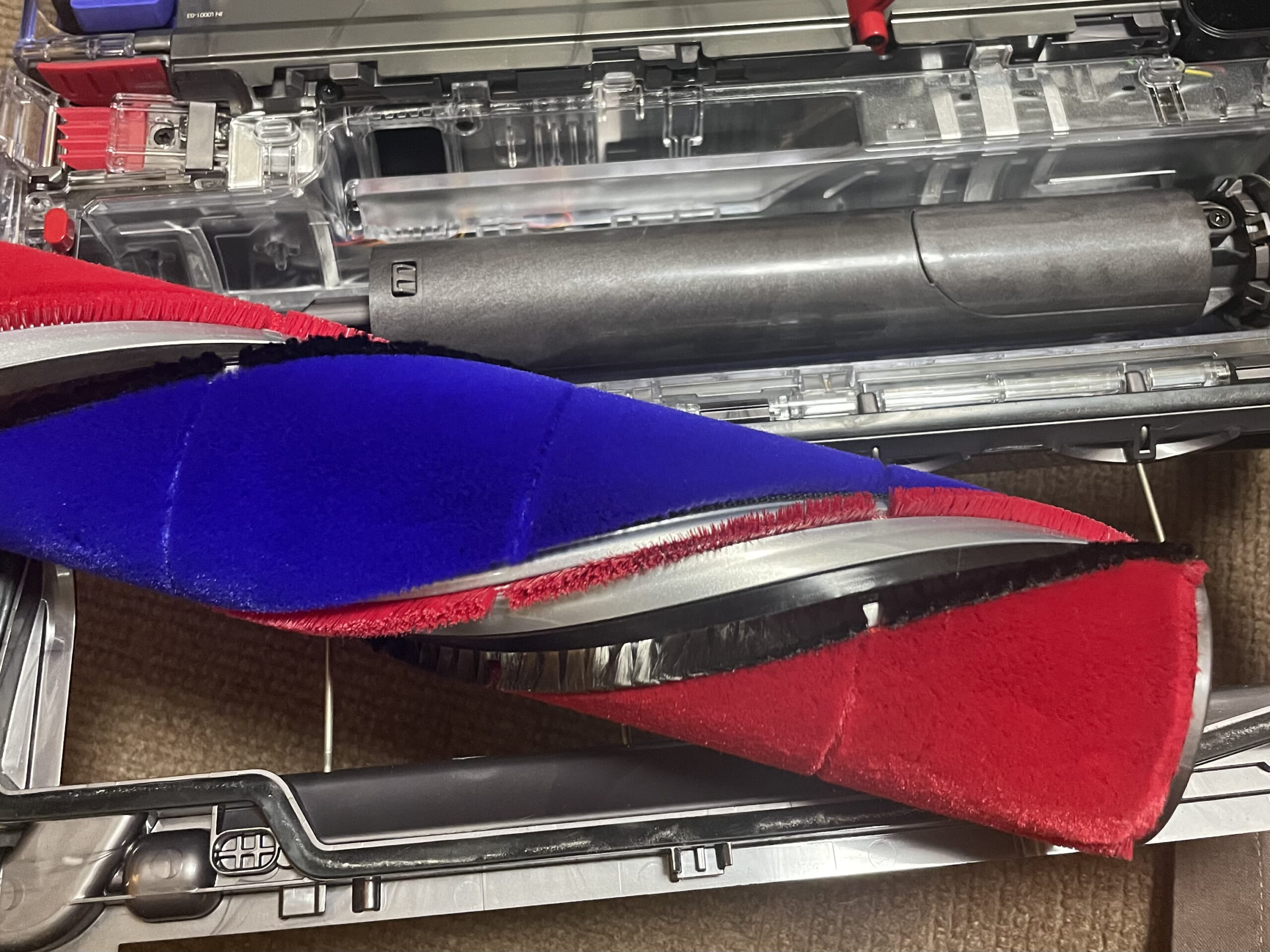 Dyson 360 Vis Nav RB03 DBN EX　レビュー