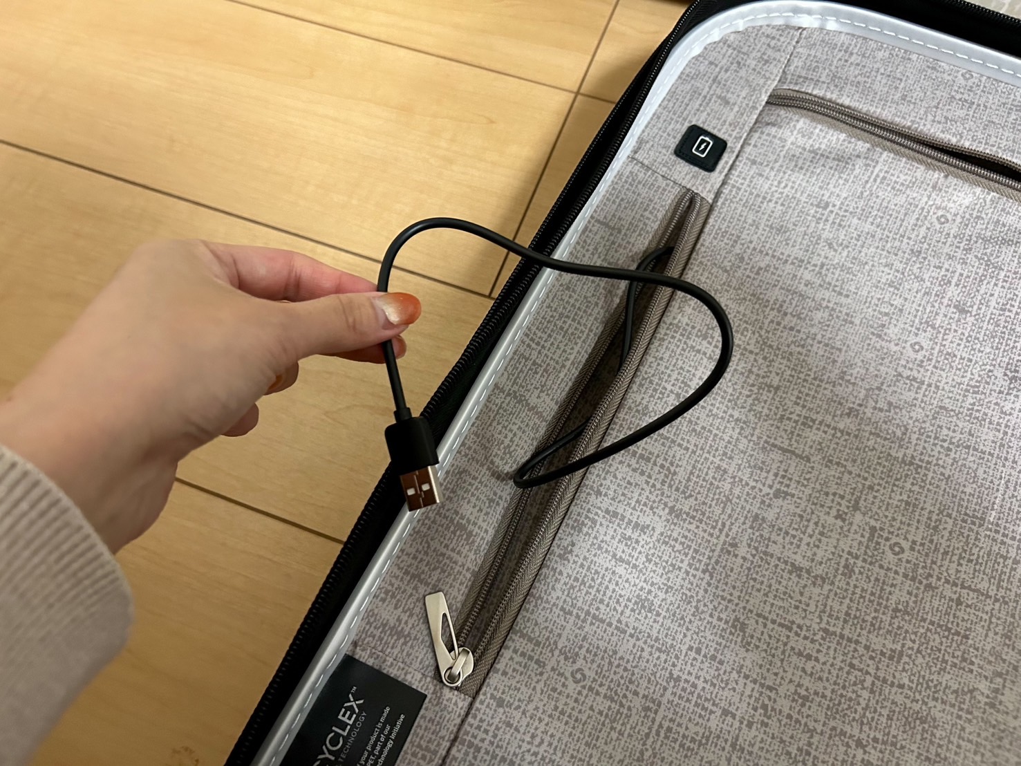 サムソナイト シーライト スピナー55　レビュー