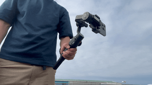 ZHIYUN「SMOOTH 5S AI COMBO」の動き
