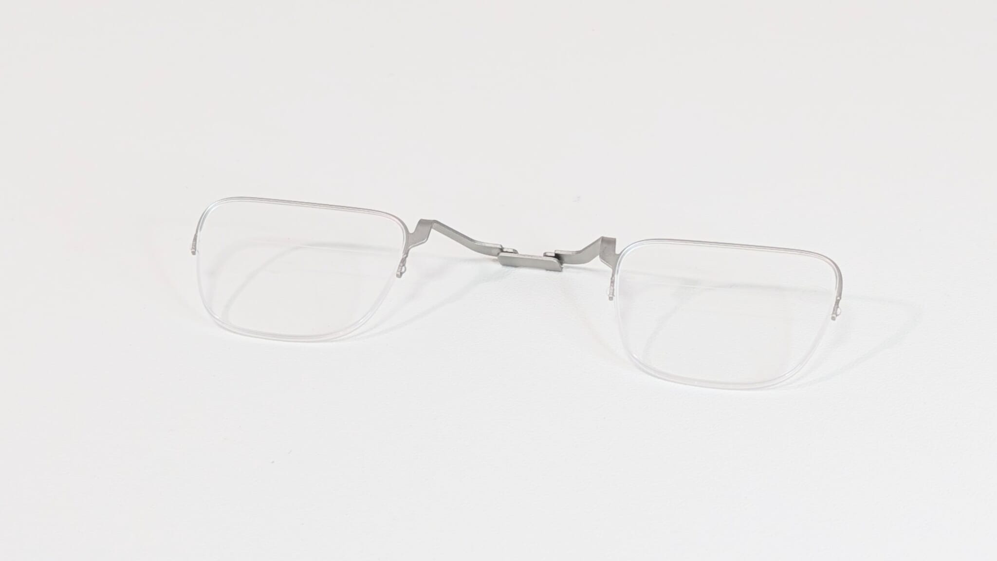 インサートレンズの写真