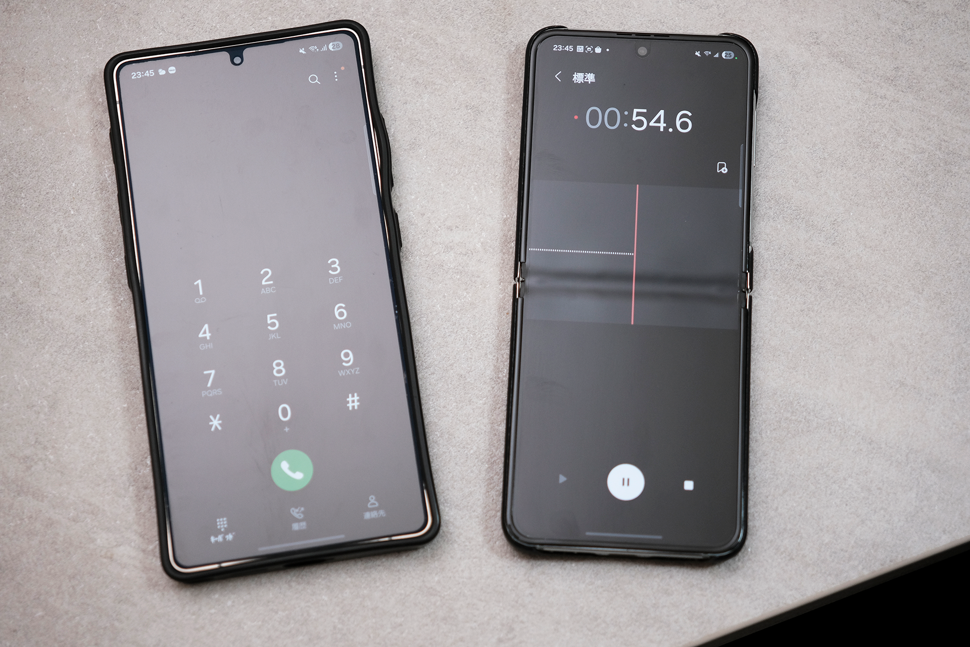 ICレコーダーや別のスマホを用意してスピーカー状態で通話する