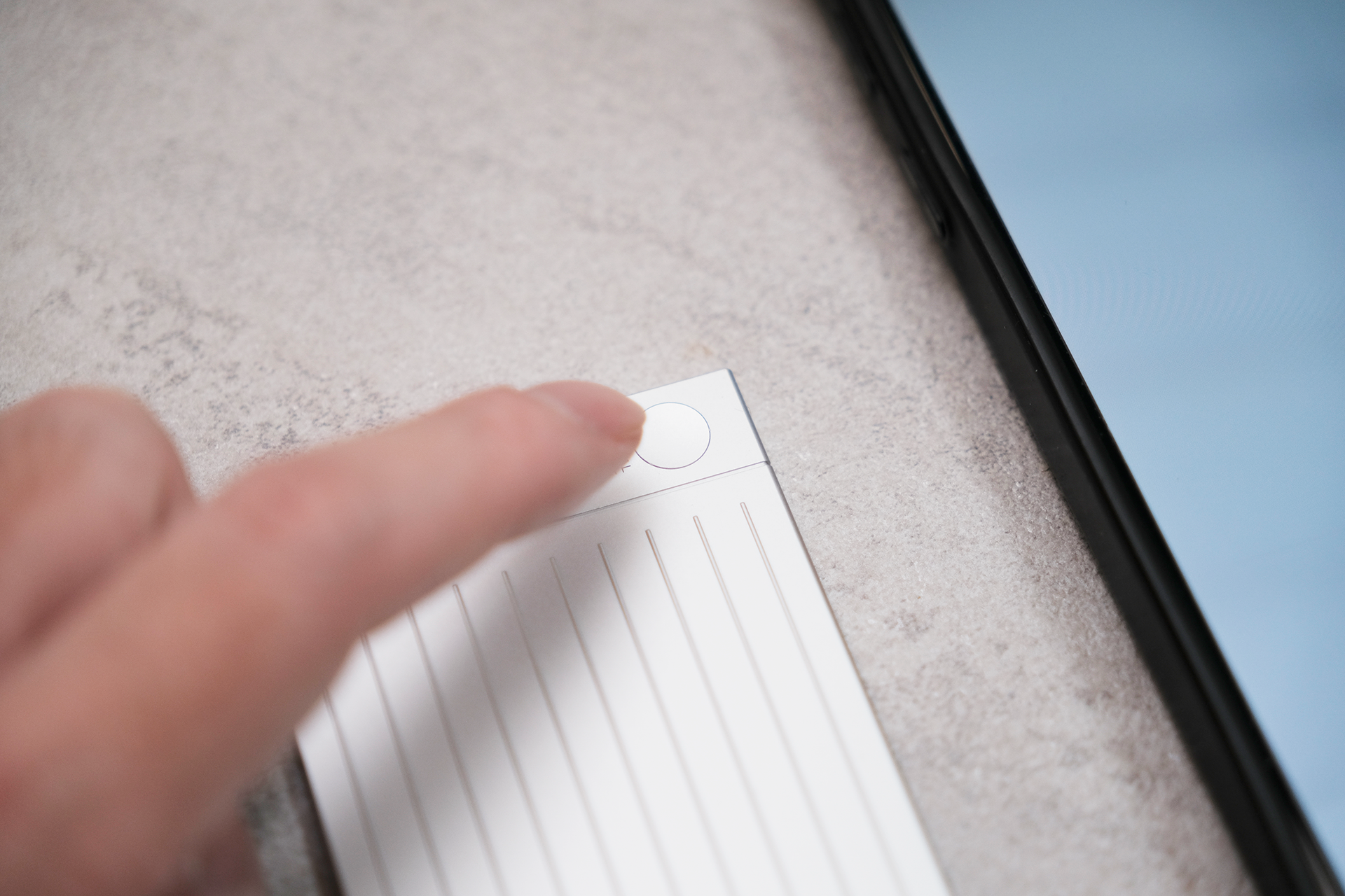 Plaud Noteで音声を文字起こし