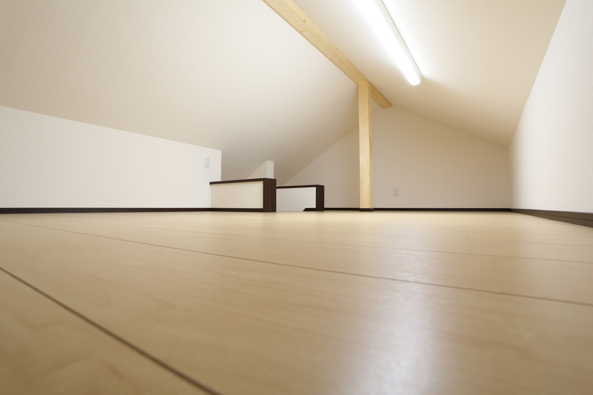 屋根裏・ロフトの空間(収納スペースのイメージ)