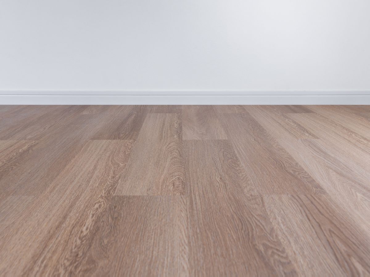 フローリングなら掃除機はなくても大丈夫