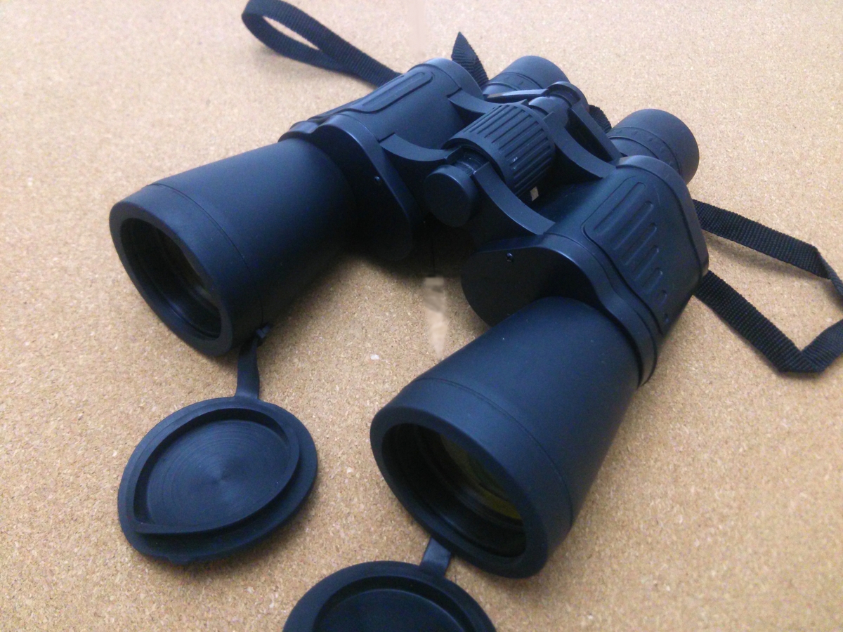 眼鏡を使用するならロングアイレリーフ設計を選ぶ