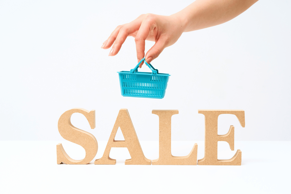 セールを狙う