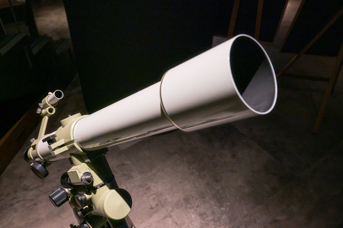 双眼鏡と望遠鏡の違い6点