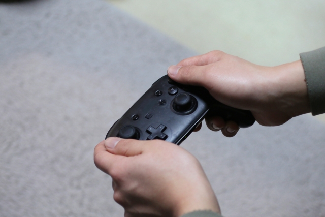 ゲームコントローラー