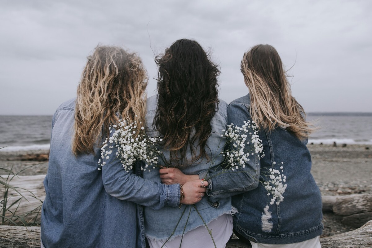 3人の女性