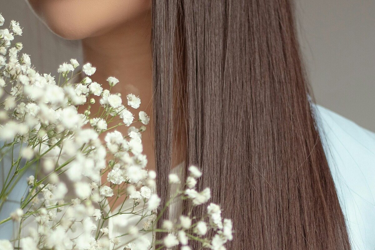サラサラヘアの人