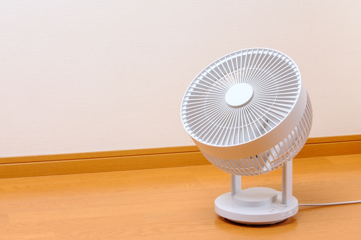 サーキュレーターと扇風機の違い