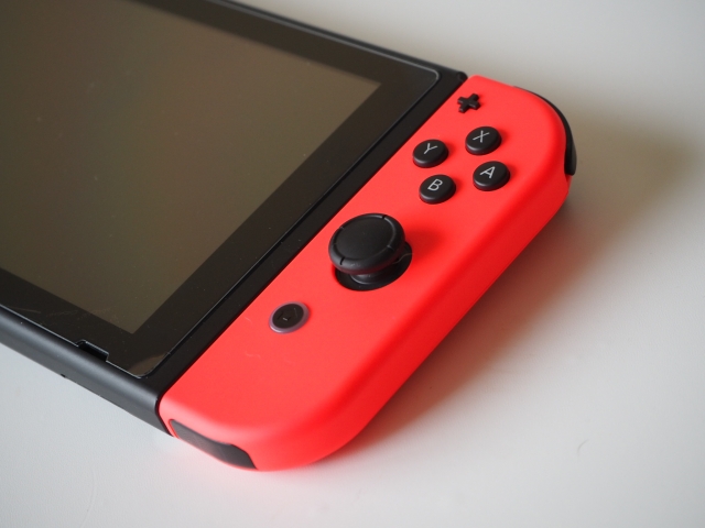 Joy-Conを安く手に入れる方法を検討するイメージ
