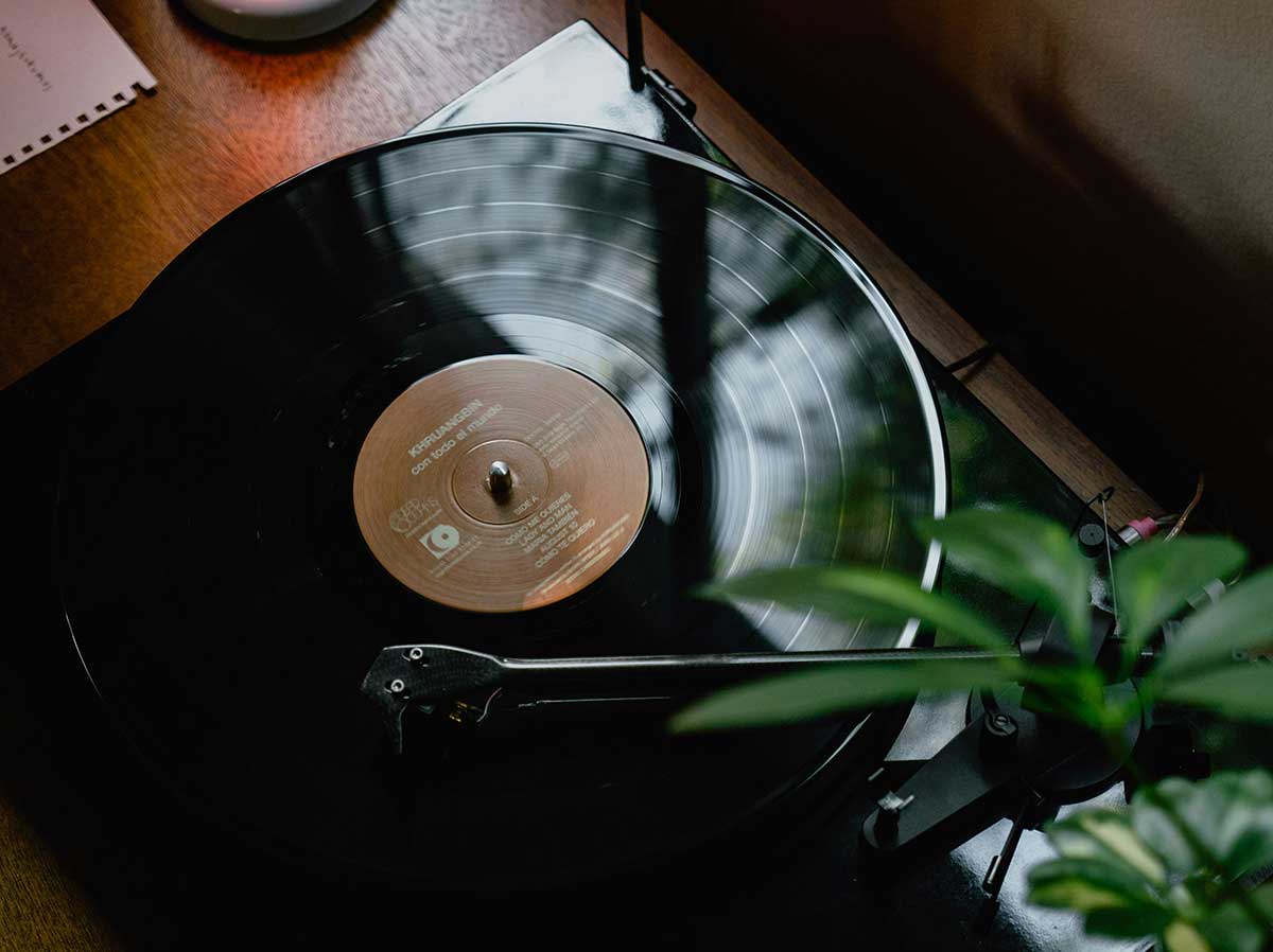 レコードプレーヤー