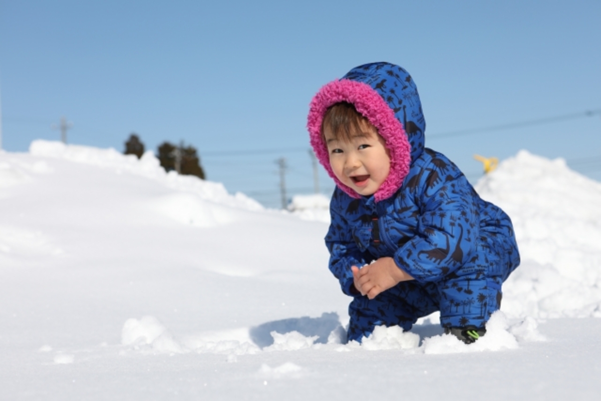生後7〜9か月の冬の外出時の服装