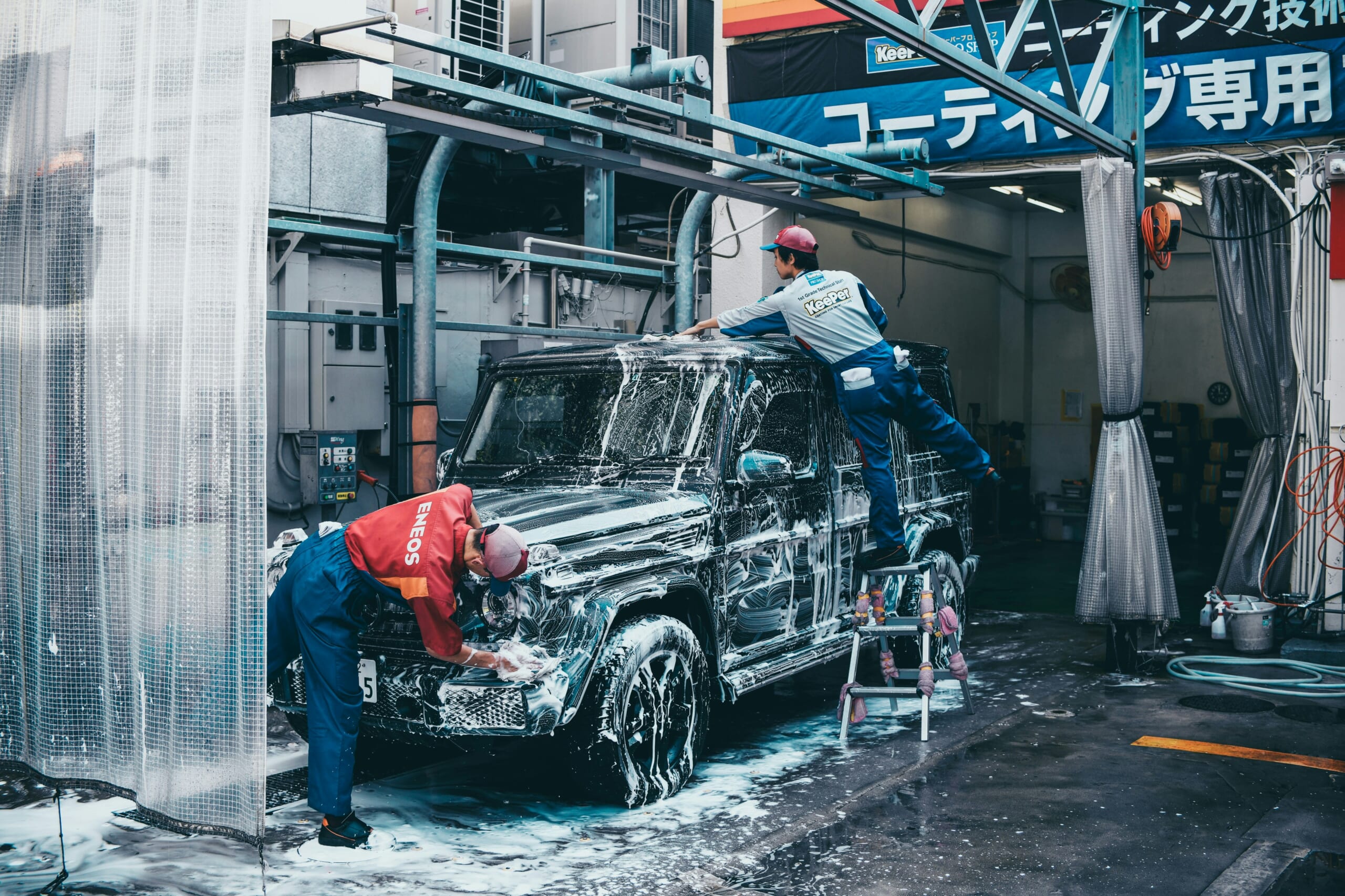 プロが仕上げる洗車専門店のイメージ