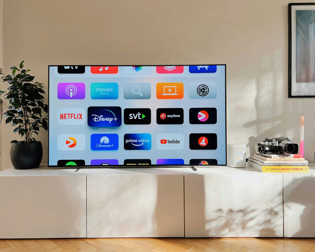美顔器モードはテレビを見ながら使えるほど静かなイメージ