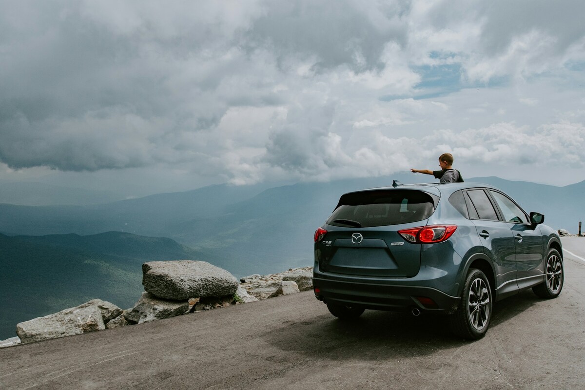 チャイルドシートの購入が向いている家庭のイメージ